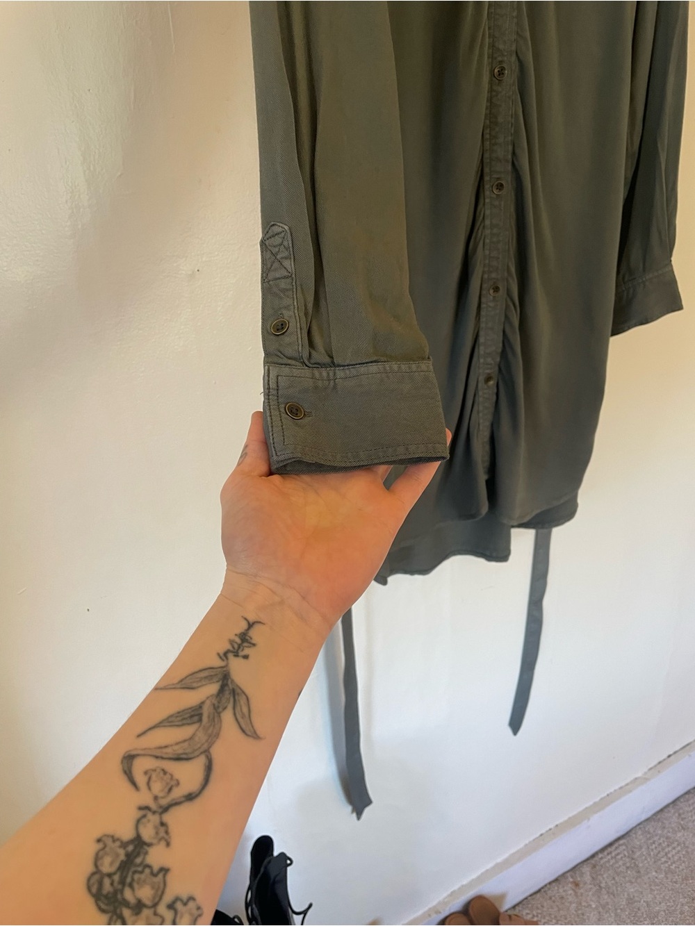 American Eagle Outfitters Olive Army Green Button Up Shirt Dress Tie Waist NWT - Picture 12 of 16